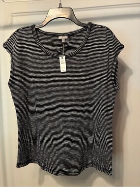 NWT T by Talbots Black and White Striped Short Sleeve Tee